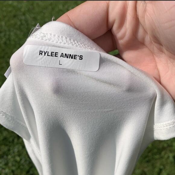 NWT Rylee Ann's women's white thong clasp bodysuit with cutout made in USA - Picture 4 of 10